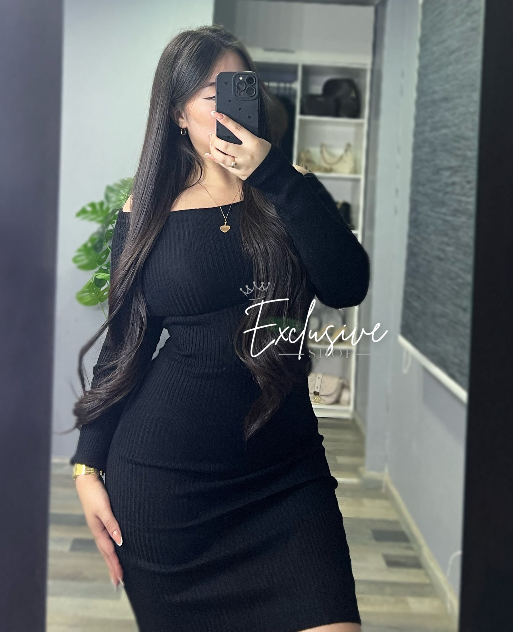 Vestido Cuello Barco
